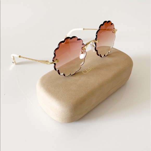 Chloe Sunglasses, New - Picture 4 of 14